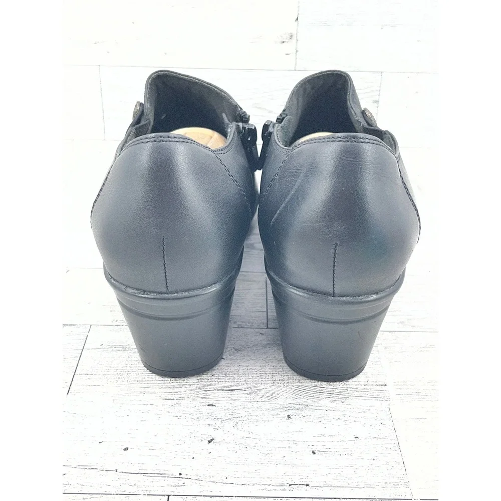 Clarks Collection Black‎ Leather Button Zip Shooties Block Heel Women Sz 9.5M